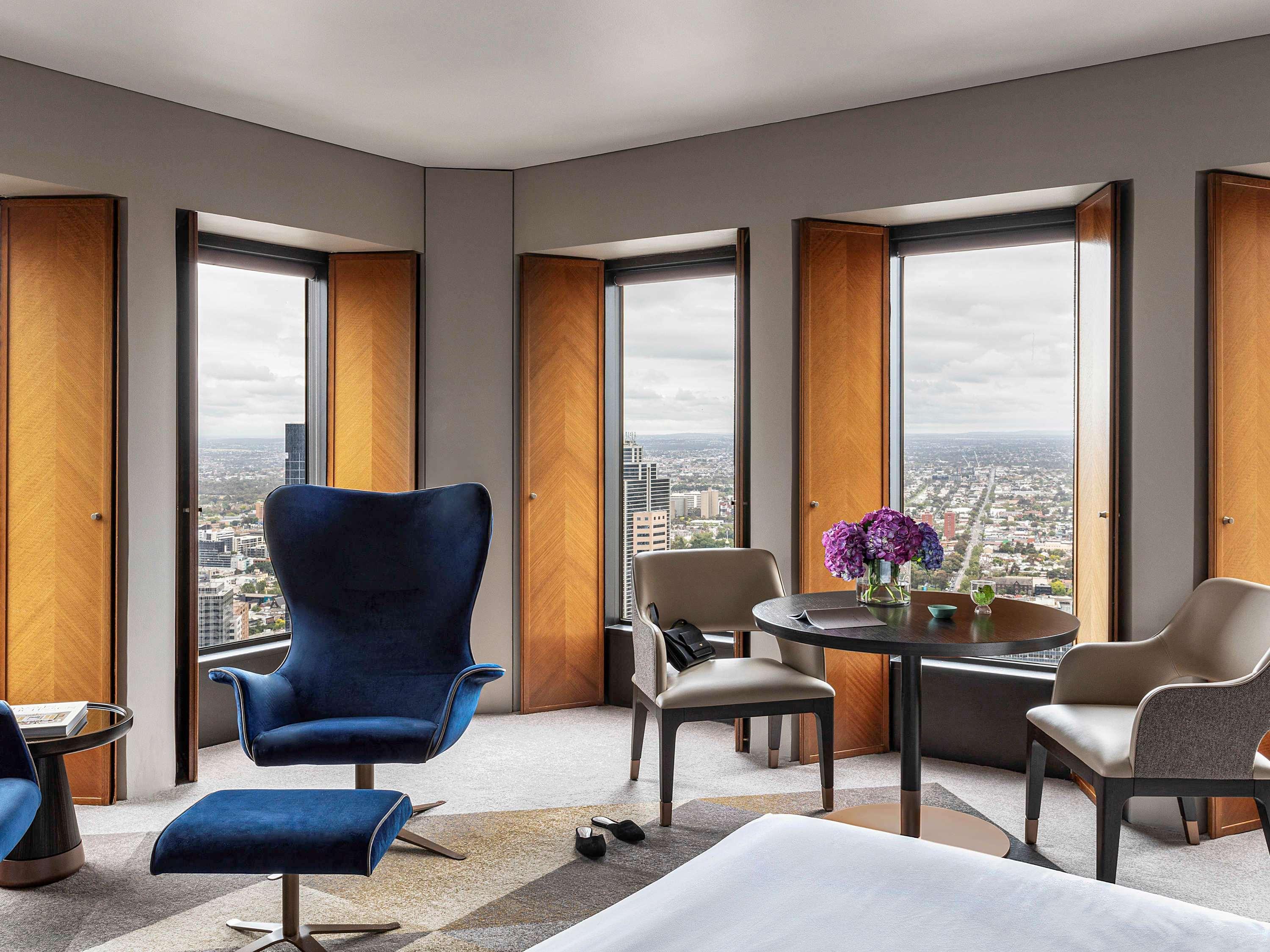 Готель Sofitel Melbourne On Collins Екстер'єр фото A suite at the Four Seasons Hotel, London